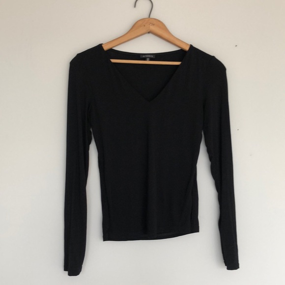 Basic Long Sleeve Black V Neck - Picture 1 of 4